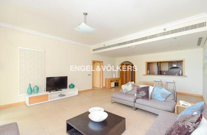 Apartment - 2 Bedrooms - 4 Bathrooms for rent in Al Das - Shoreline Apartments - Palm Jumeirah - Dubai