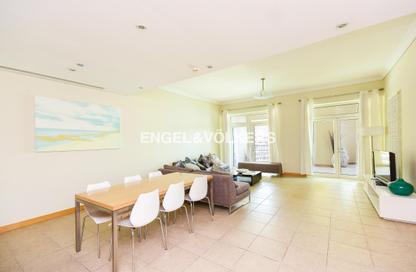 Apartment - 2 Bedrooms - 4 Bathrooms for rent in Al Das - Shoreline Apartments - Palm Jumeirah - Dubai