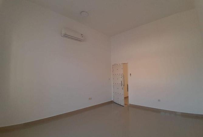 73842913 - صورة العقار 3