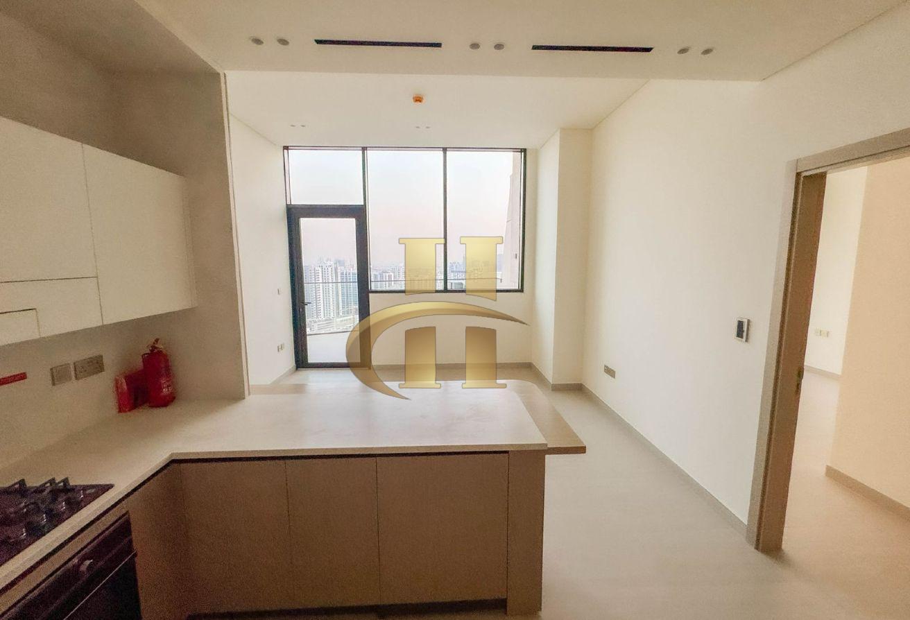 Premium | Fully furnished | High floor | Vacant photo 4