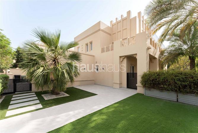 87025233 - Property Image 2