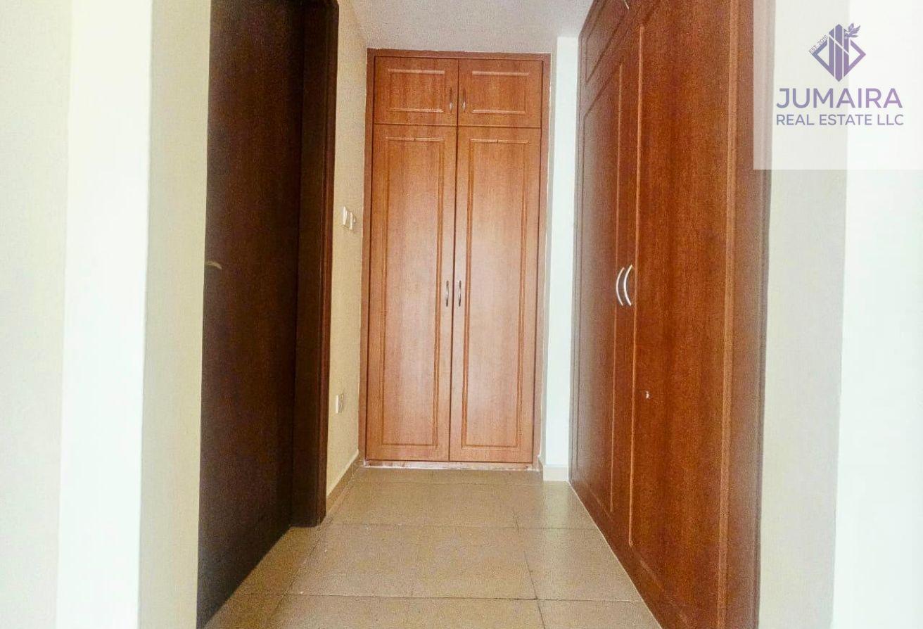 2 Bedroom Apartment | Opp to Mall | Shared Pool