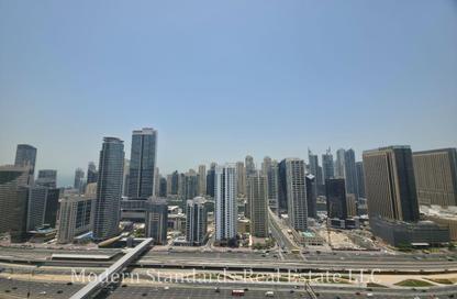 Duplex - 5 Bedrooms - 6 Bathrooms for rent in Global Lake View - JLT Cluster E - Jumeirah Lake Towers - Dubai