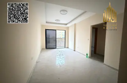 عمارة بالكامل للبيع في الجرف - عجمان