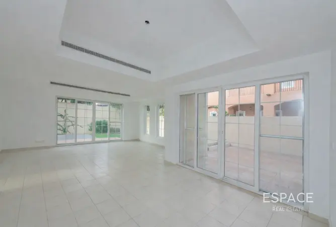 161853854 - Property Image 3