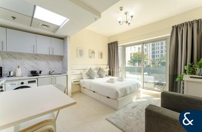 Apartment - Studio - 1 Bathroom for sale in The Point - Dubai Marina - Dubai