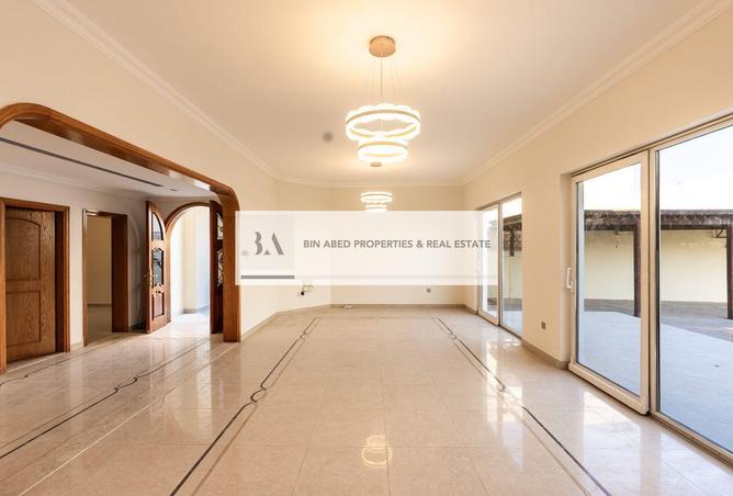 58966929 - Property Image 3