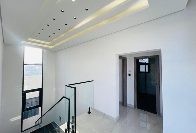 56160421 - صورة العقار 3