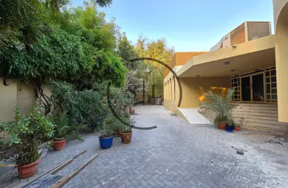 Villa - 3 Bedrooms - 5 Bathrooms for rent in Jumeirah 3 Villas - Jumeirah 3 - Jumeirah - Dubai