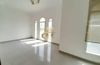 Villa - 4 Bedrooms - 5 Bathrooms for rent in District 15 - Jumeirah Village Circle - Dubai
