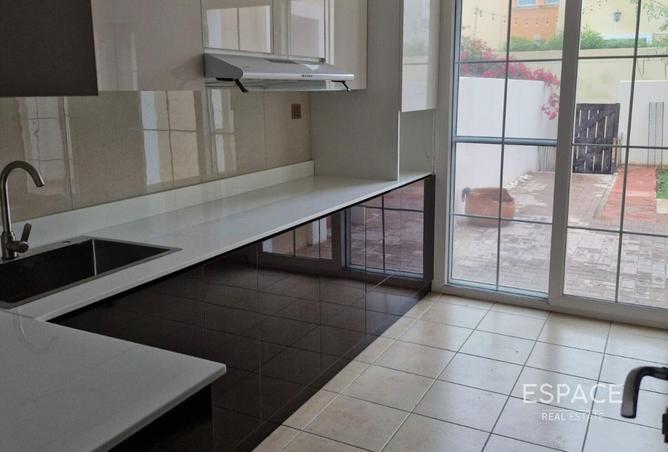 74242130 - صورة العقار 2