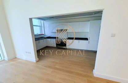 Apartment - 3 Bedrooms - 4 Bathrooms for sale in Marina Arcade Tower - Dubai Marina - Dubai