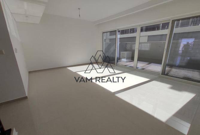 74255727 - Property Main Image