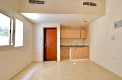 Apartment - Studio - 1 for rent in Muwailih Building - Muwaileh - Sharjah Apartment - Studio - 1 for rent in Muwailih Building - Muwaileh - Sharjah