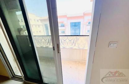 Apartment - 2 - 3 for rent in Muwaileh 29 Building - Muwaileh - Sharjah