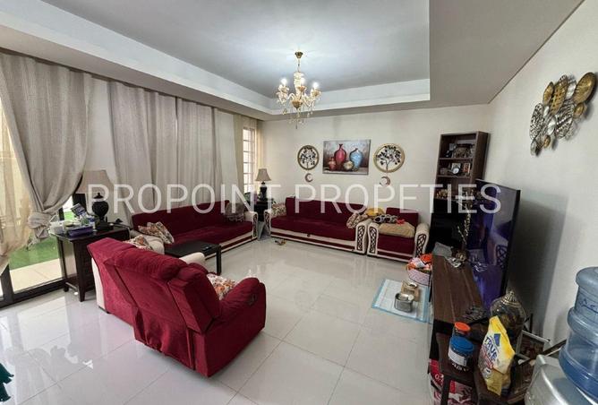 90930868 - صورة العقار 3