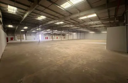 Warehouse - Studio - 2 Bathrooms for rent in Al Sajaa S - Al Sajaa - Sharjah
