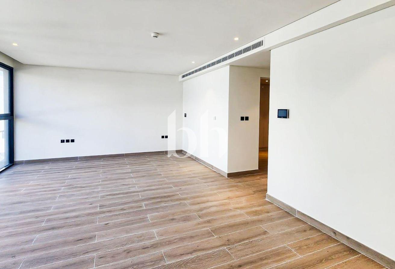 Brand New Villa | 5Bedroom | Clubhouse View photo 8
