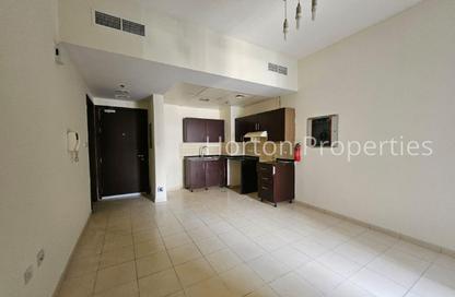 Apartment - 1 Bedroom - 2 Bathrooms for rent in Autumn 2 - Autumn - Seasons Community - District 15 - Jumeirah Village Circle - Dubai Apartment - 1 Bedroom - 2 Bathrooms for rent in Autumn 2 - Autumn - Seasons Community - District 15 - Jumeirah Village Circle - Dubai