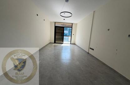 Apartment - 2 Bedrooms - 3 Bathrooms for rent in Al Khan Corniche - Al Khan - Sharjah
