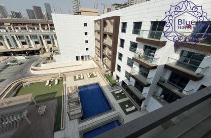 Apartment - 1 - 2 for rent in Oxford Building - District 14 - Jumeirah Village Circle - Dubai