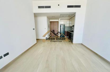 Apartment - 2 Bedrooms - 2 Bathrooms for rent in Azizi Riviera 40 - Azizi Riviera - Meydan One - Meydan - Dubai