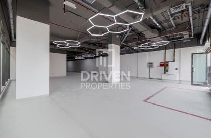 Retail - Studio for rent in Al Rehma Building - Ras Al Khor Industrial 3 - Ras Al Khor - Dubai