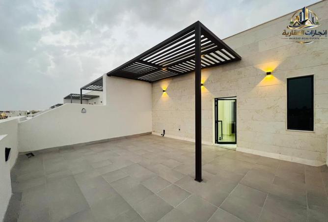 145051346 - Property Image 3