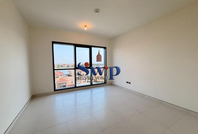 83241435 - Property Image 3