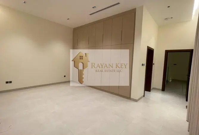 152371421 - Property Image 3