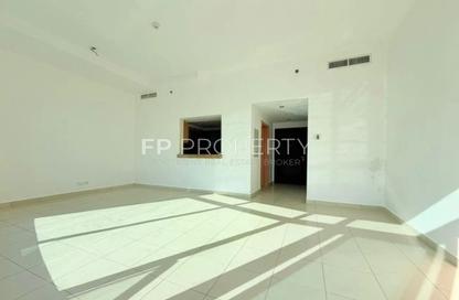 Apartment - 2 - 3 for rent in Fairfield Tower - Park Island - Dubai Marina - Dubai