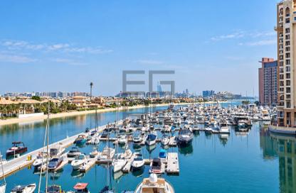 Apartment - Studio - 1 for rent in Palm Views West - Palm Views - Palm Jumeirah - Dubai Apartment - Studio - 1 for rent in Palm Views West - Palm Views - Palm Jumeirah - Dubai