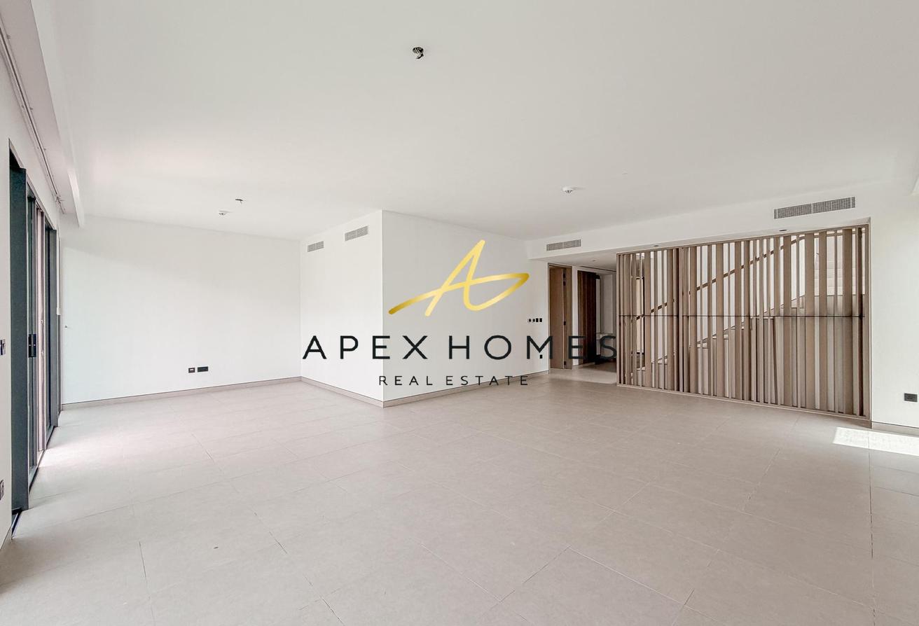Private Pool | Upgraded | Vacant Now photo 2