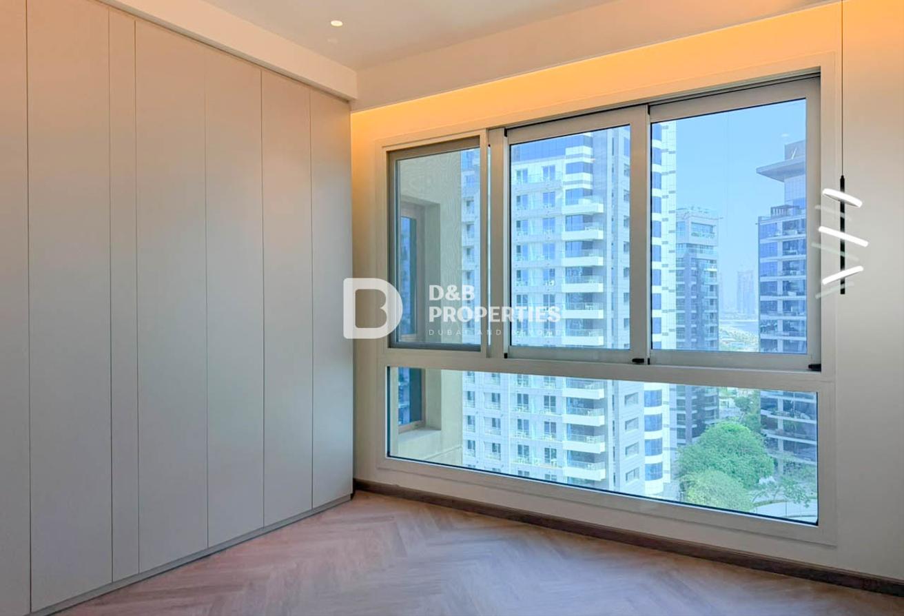 Upgraded Type C | Yacht Marina View | Maids Room photo 11