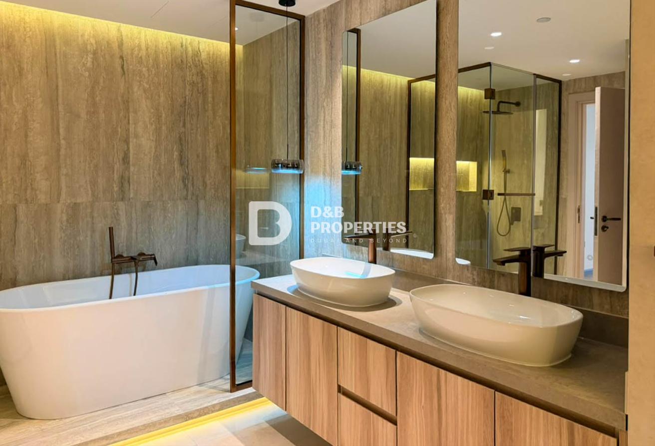 Upgraded Type C | Yacht Marina View | Maids Room photo 17