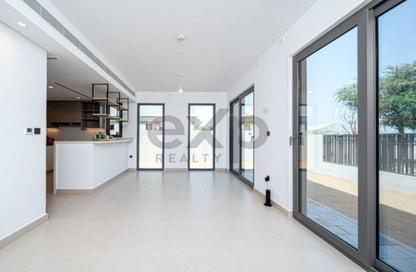 Townhouse - 4 - 4 for rent in Aura Gardens - Tilal Al Ghaf - Dubai
