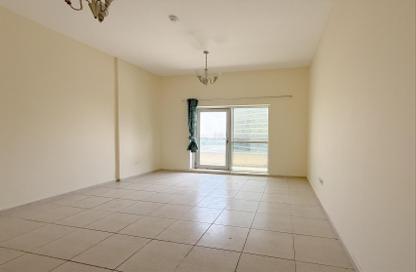 Apartment - 1 Bedroom - 2 Bathrooms for rent in Axis Residence 6 - Axis Residence - Dubai Silicon Oasis - Dubai