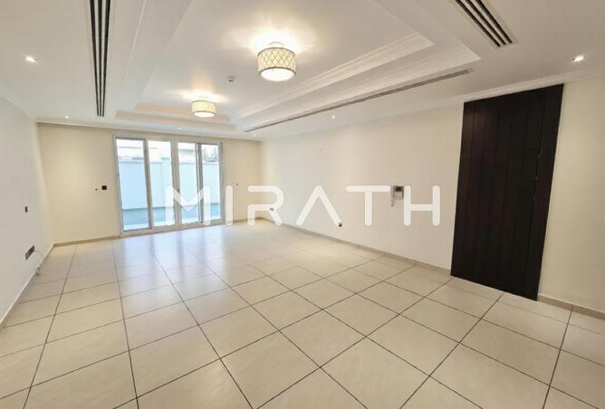 72322682 - Property Image 2