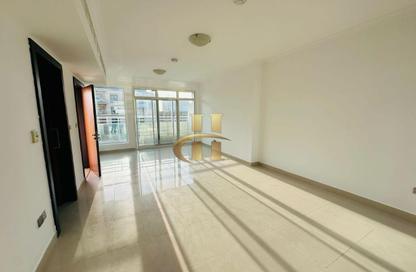 Villa - 3 Bedrooms - 5 Bathrooms for rent in Shamal Terraces 2 - Shamal Terraces - District 14 - Jumeirah Village Circle - Dubai