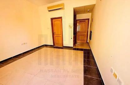 Apartment - Studio - 1 for rent in Fire Station Road - Muwaileh - Sharjah