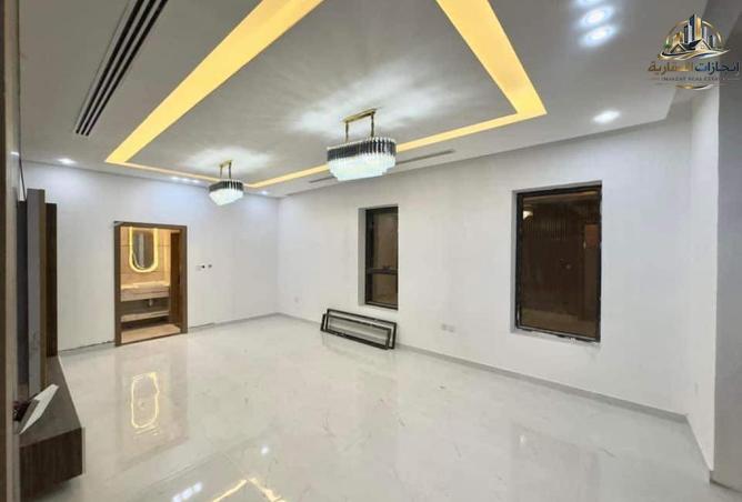 94004284 - Property Image 3