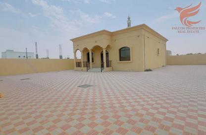 Villa - 3 Bedrooms - 5 Bathrooms for rent in Al Riffa - Ras Al Khaimah