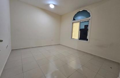 Apartment - 1 - 1 for rent in Fire Station Road - Muwaileh - Sharjah