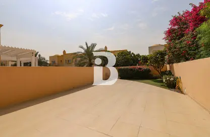 تاون هاوس - 2 غرف نوم - 3 حمامات للايجار في الينابيع 11 - الينابيع - دبي