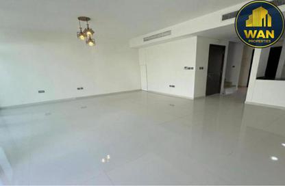 Townhouse - 3 Bedrooms - 3 Bathrooms for sale in Aknan Villas - Vardon - Damac Hills 2 - Dubai