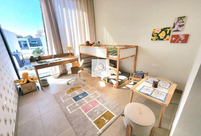 2OkEWTUUxW4 - Property Image 3