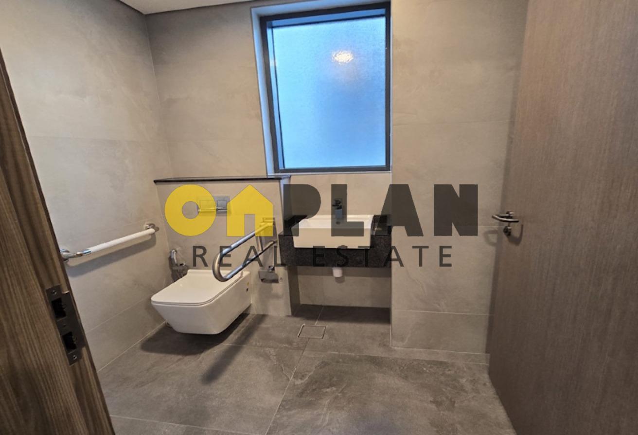 Huge Studio l Amenities View l Ready to Move in photo 19