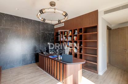 Townhouse - 4 Bedrooms - 7 Bathrooms for sale in Sur La Mer 1 - Sur La Mer - Jumeirah 1 - Jumeirah - Dubai