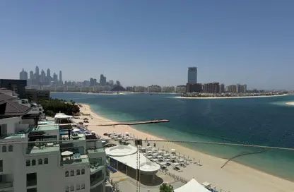 Apartment - 1 Bedroom - 2 Bathrooms for rent in Royal Bay - Palm Jumeirah - Dubai
