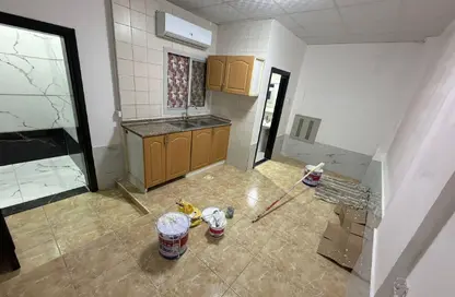 Apartment - Studio - 1 Bathroom for rent in Al Rashidiya Towers - Ajman Downtown - Ajman